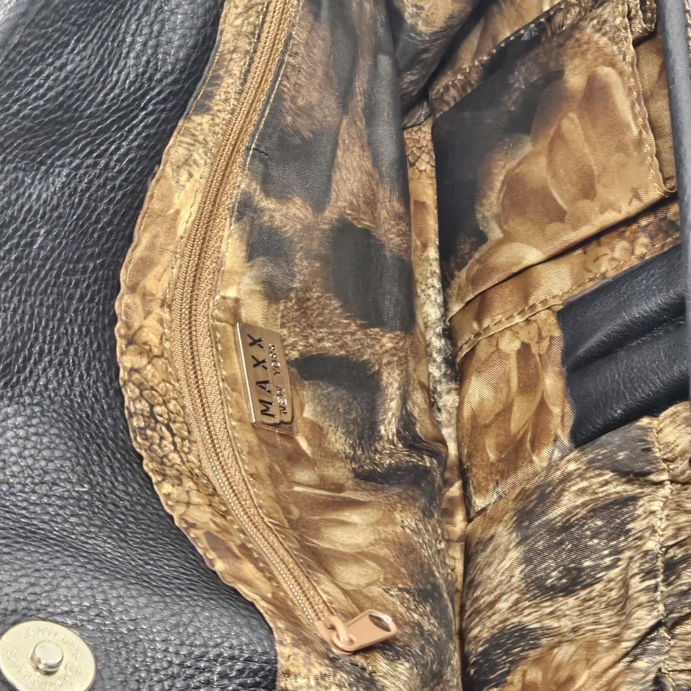 Maxx New York Y2K Black Leather Purse Leopard Print Interior Quilted Chain Strap - Picture 3 of 5